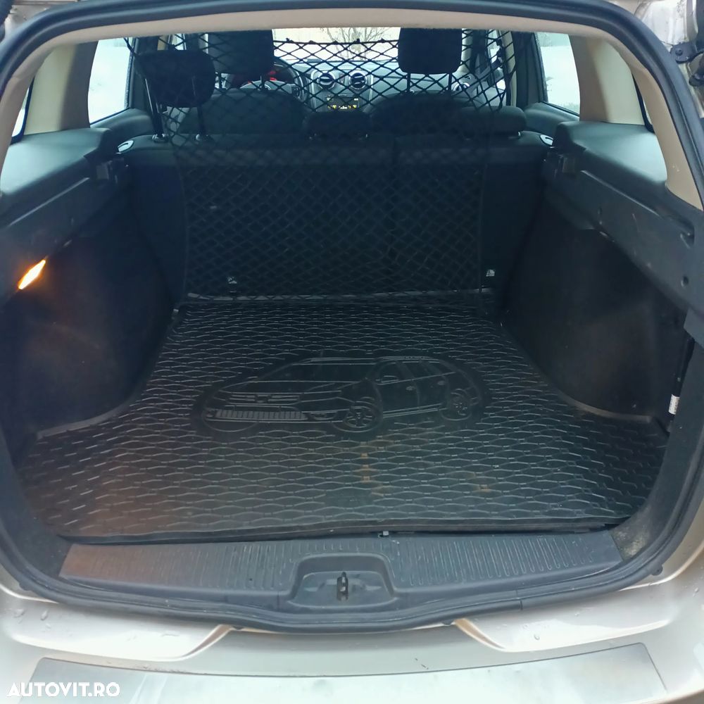 Dacia Logan dCi 90 Prestige - 8