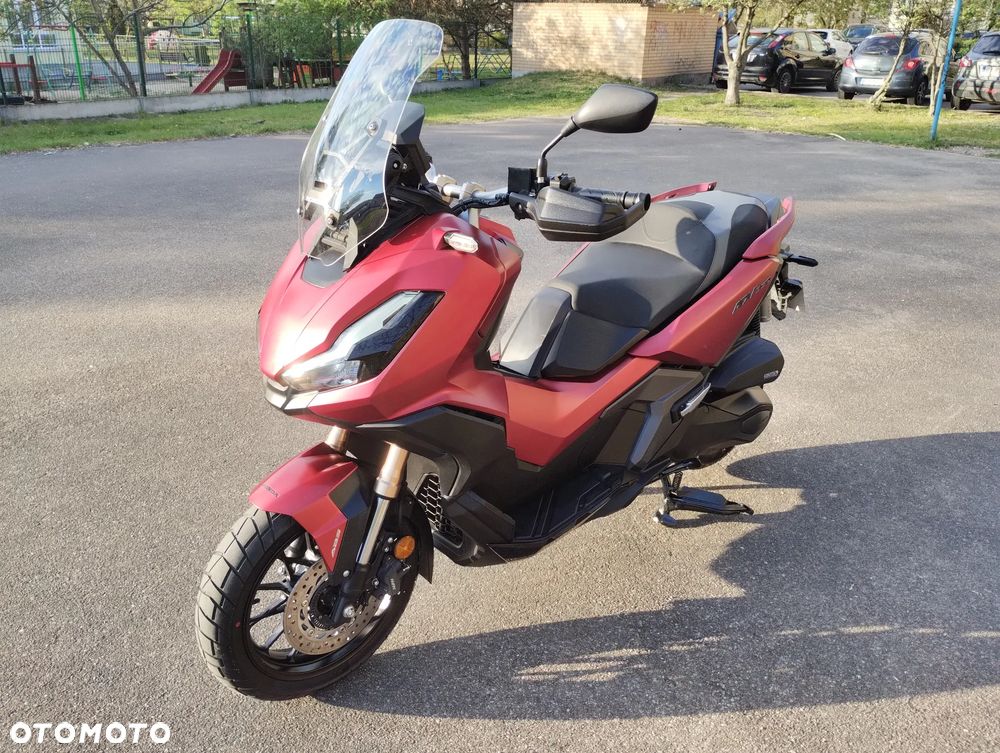 Honda ADV350 - 8