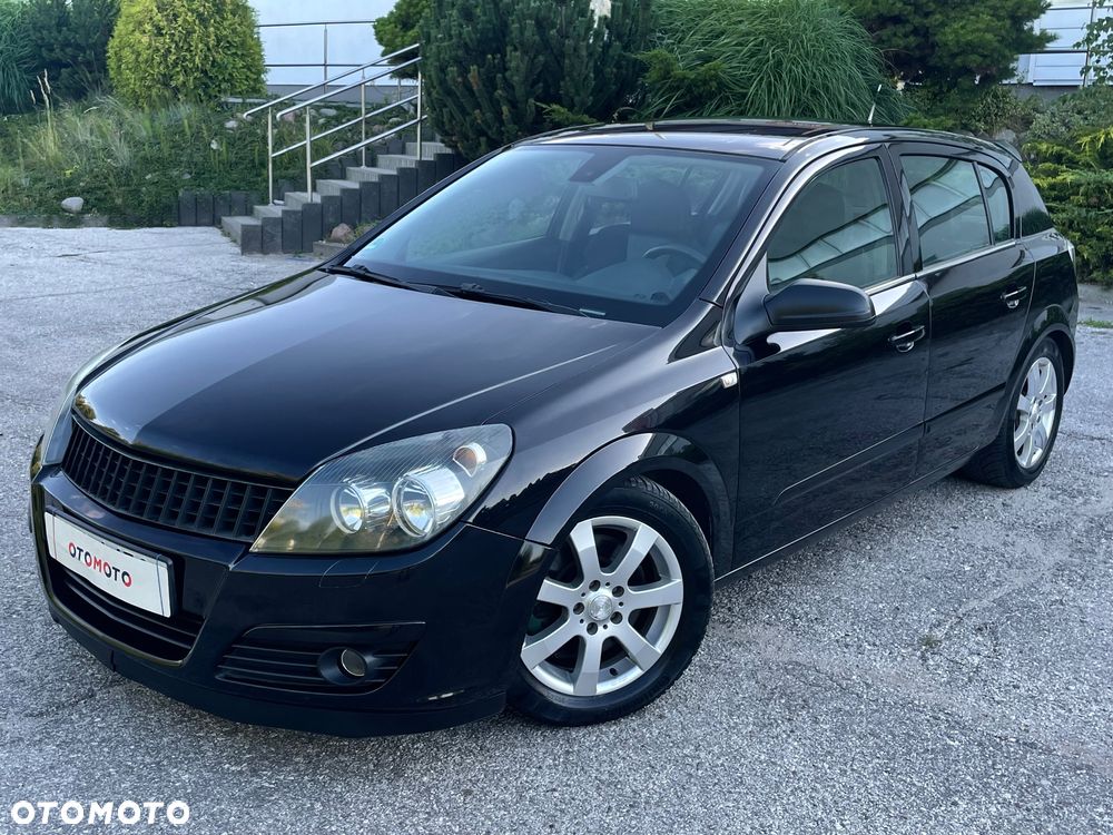 Opel Astra 2.0 Turbo Sport - 1