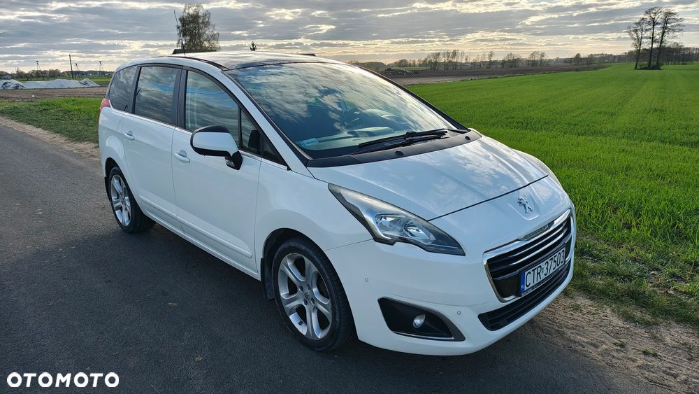 Peugeot 5008 - 3