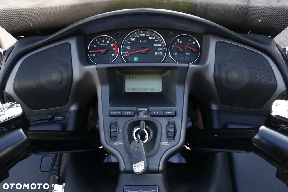 Honda GL - 12