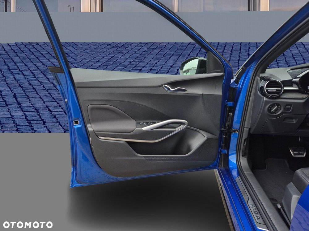 Skoda Fabia 1.0 TSI Monte Carlo DSG - 17