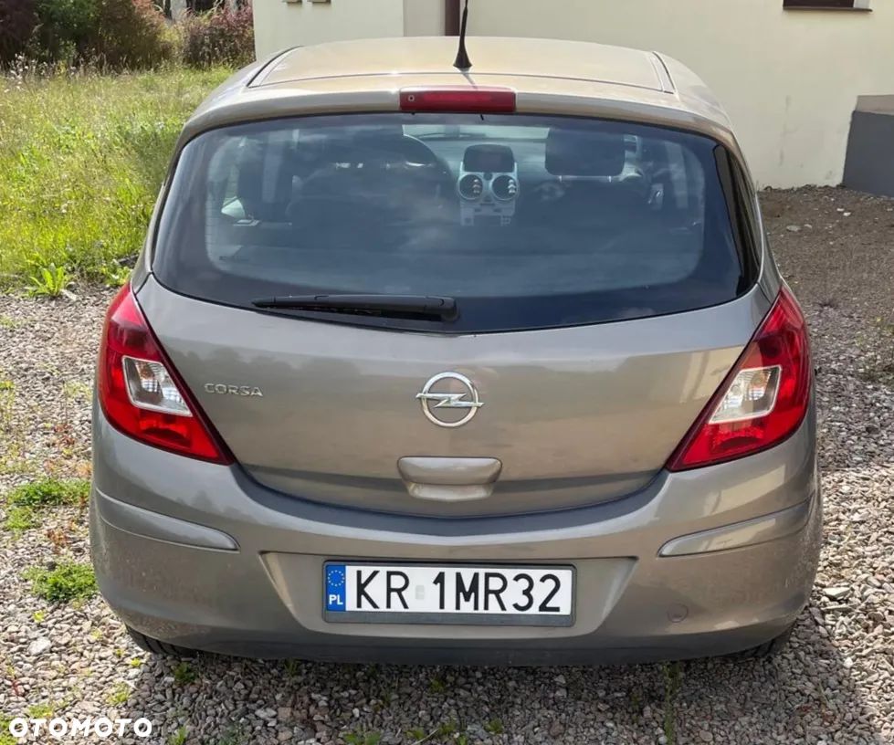 Opel Corsa 1.2 16V Enjoy - 4