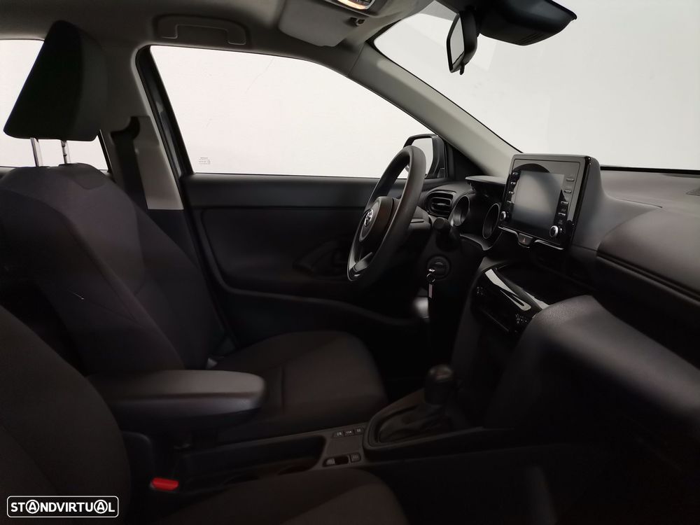 Toyota Yaris Cross 1.5 HDF Comfort - 6