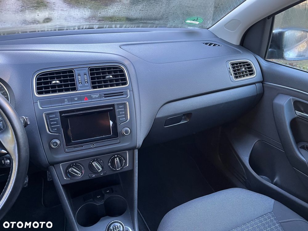 Volkswagen Polo 1.2 TSI (Blue Motion Technology) Comfortline - 17