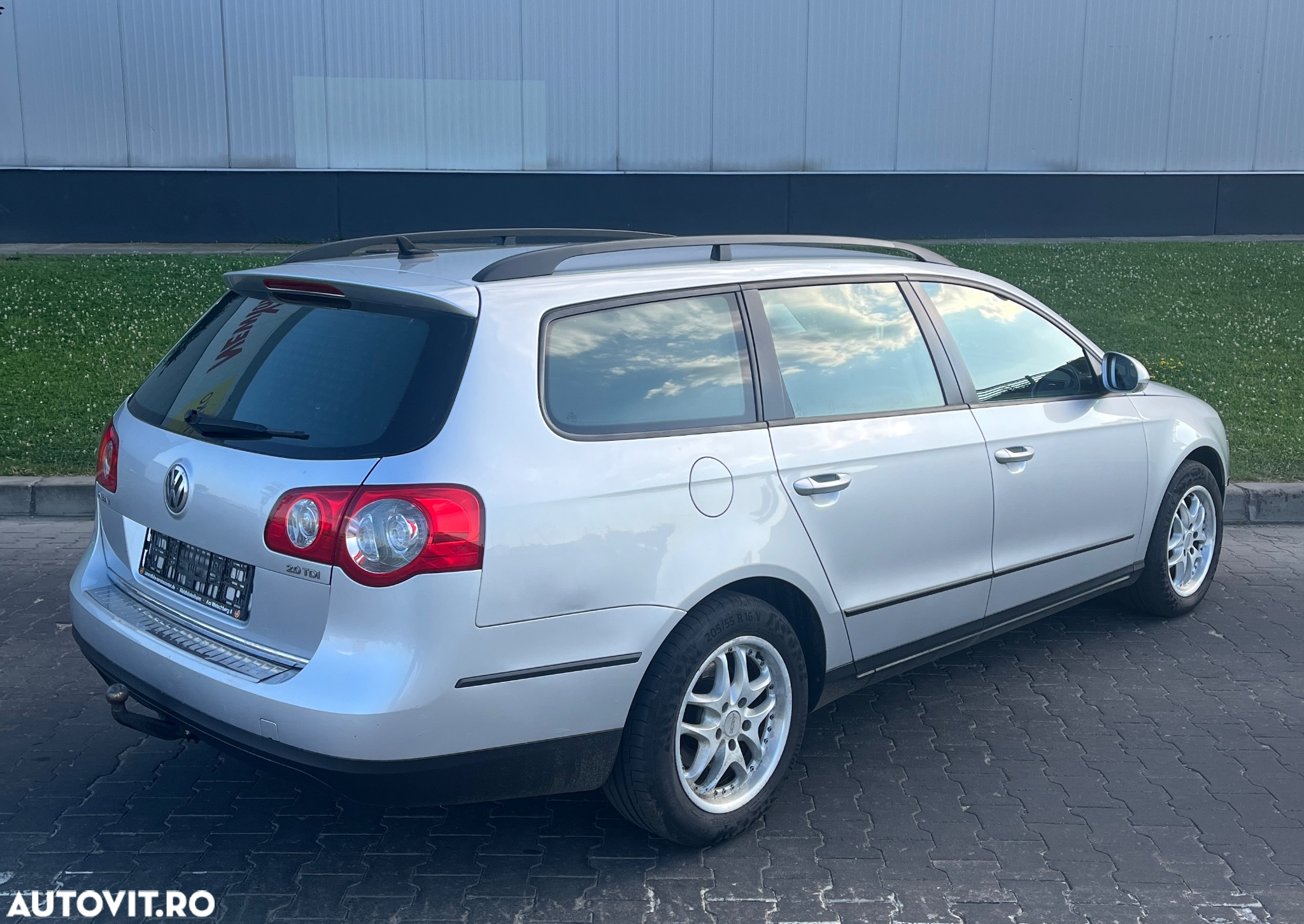 Volkswagen Passat - 6