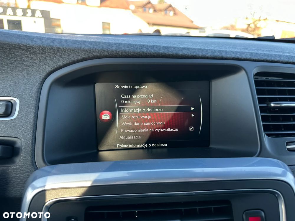 Volvo S60 D2 Drive-E R-Design Kinetic - 29