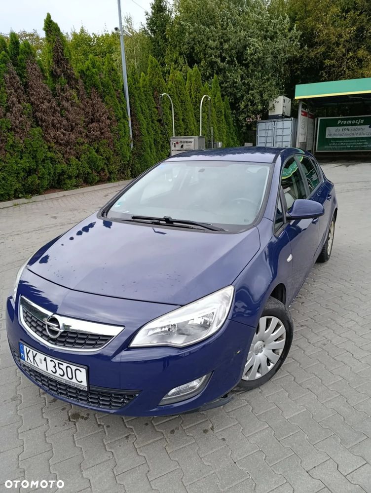 Opel Astra - 11