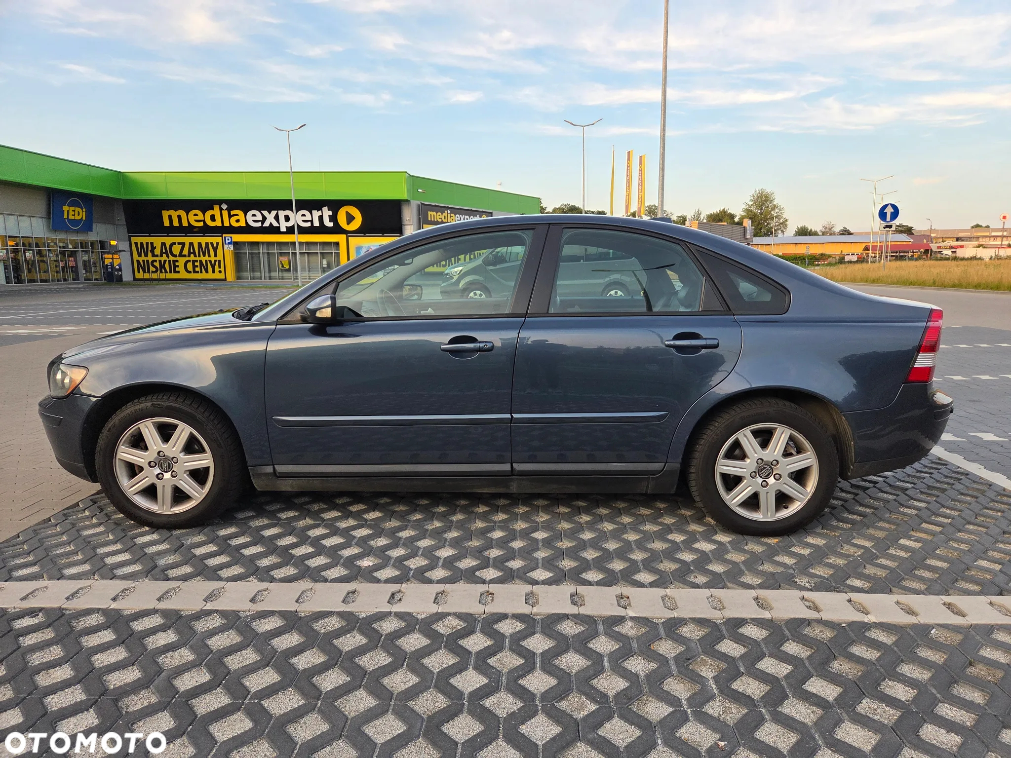 Volvo S40 1.8 - 9