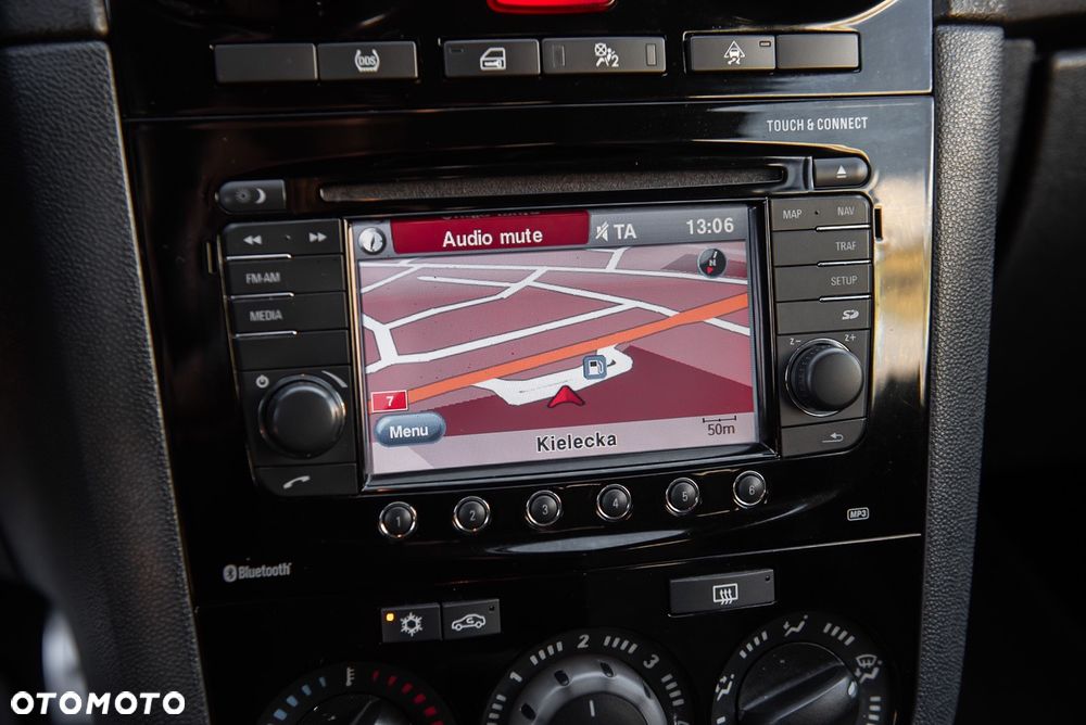 Opel Corsa 1.6 Turbo OPC Nürburgring Edition - 25