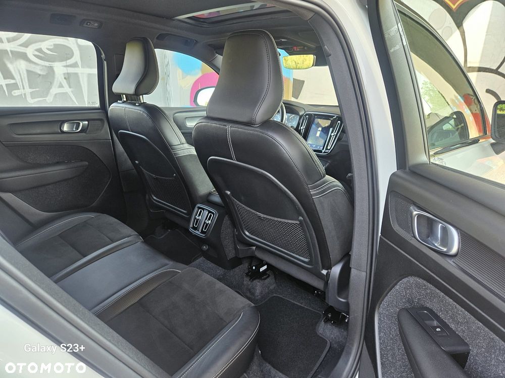 Volvo XC 40 T5 AWD R-Design - 18