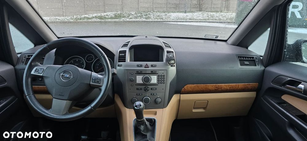 Opel Zafira 1.9 CDTI Cosmo - 10