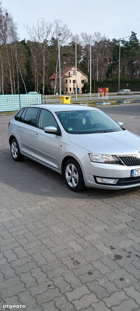Skoda RAPID 1.6 TDI DPF Ambition Max - 5