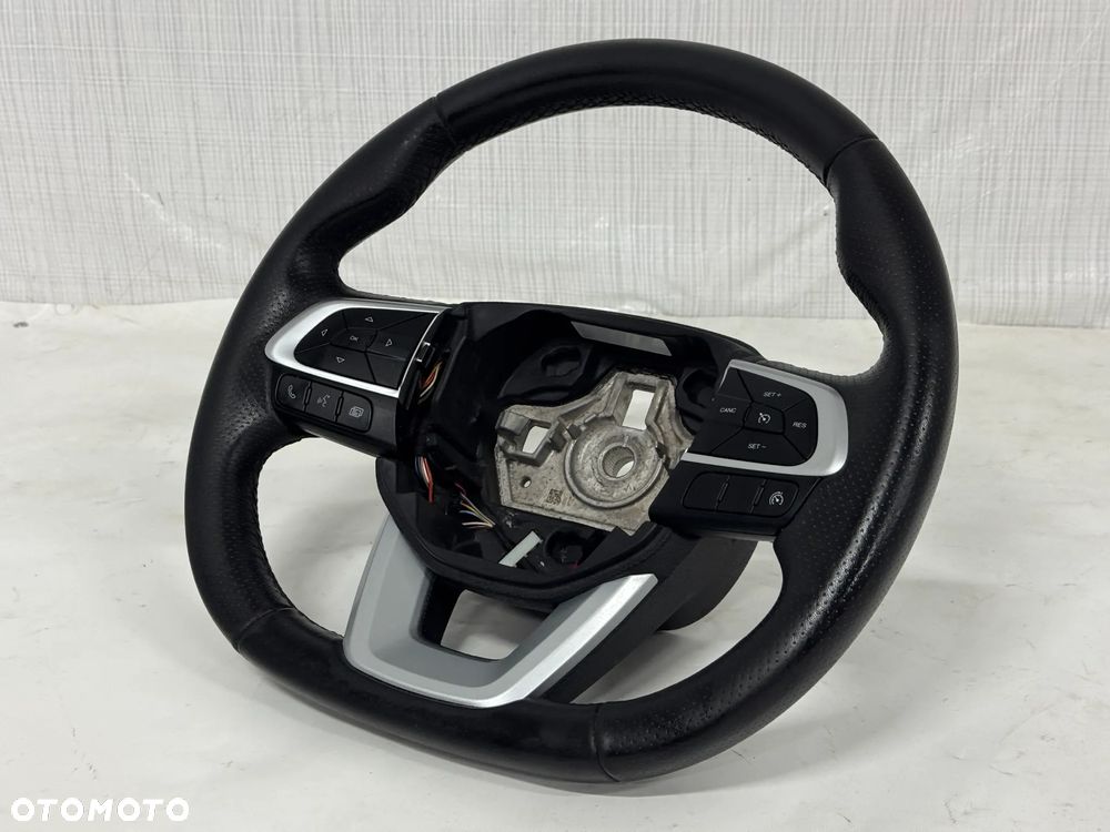 Iveco Daily kierownica multimedialna 19-