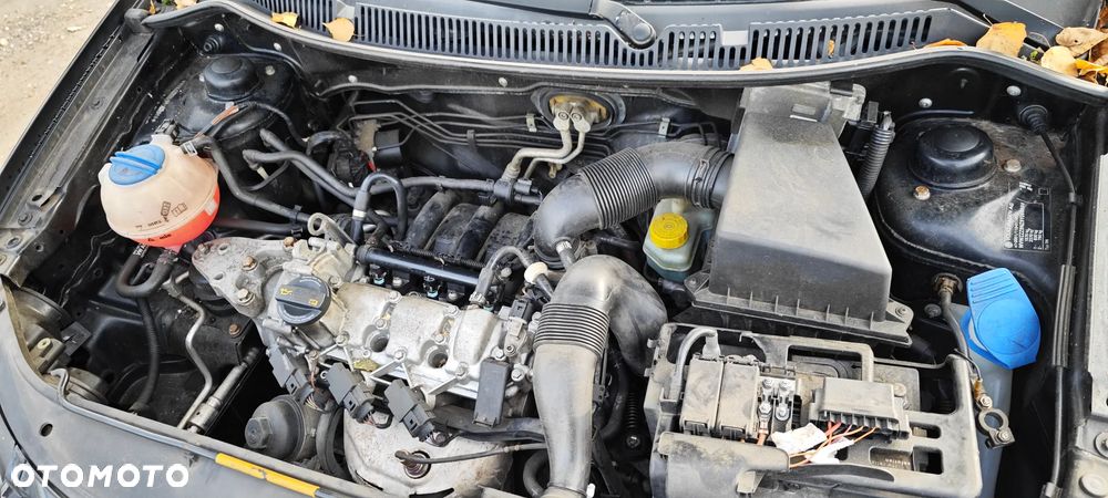 Volkswagen Polo 1.2 Team - 4