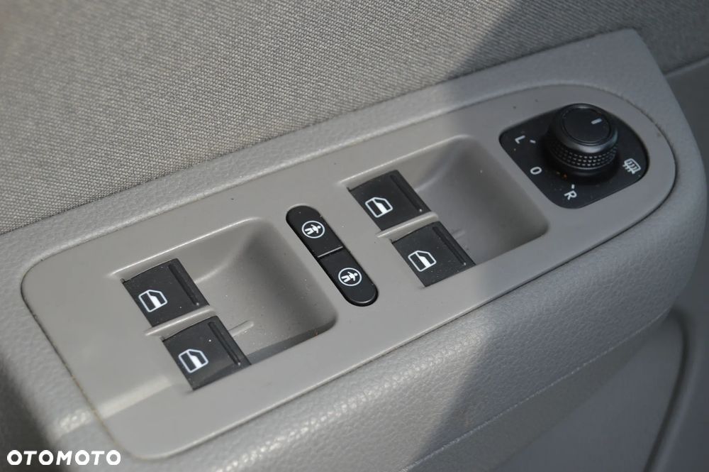 Seat Alhambra 2.0 TDI Ecomotive Style - 14