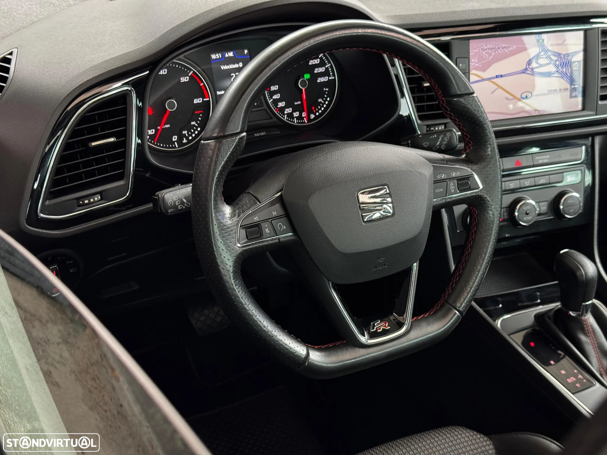 SEAT Leon ST 2.0 TDI FR DSG S/S - 19