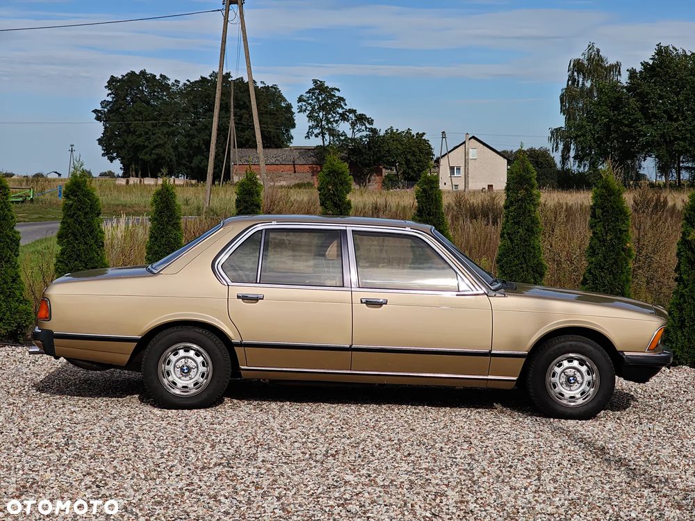 BMW Seria 7 732 i - 6