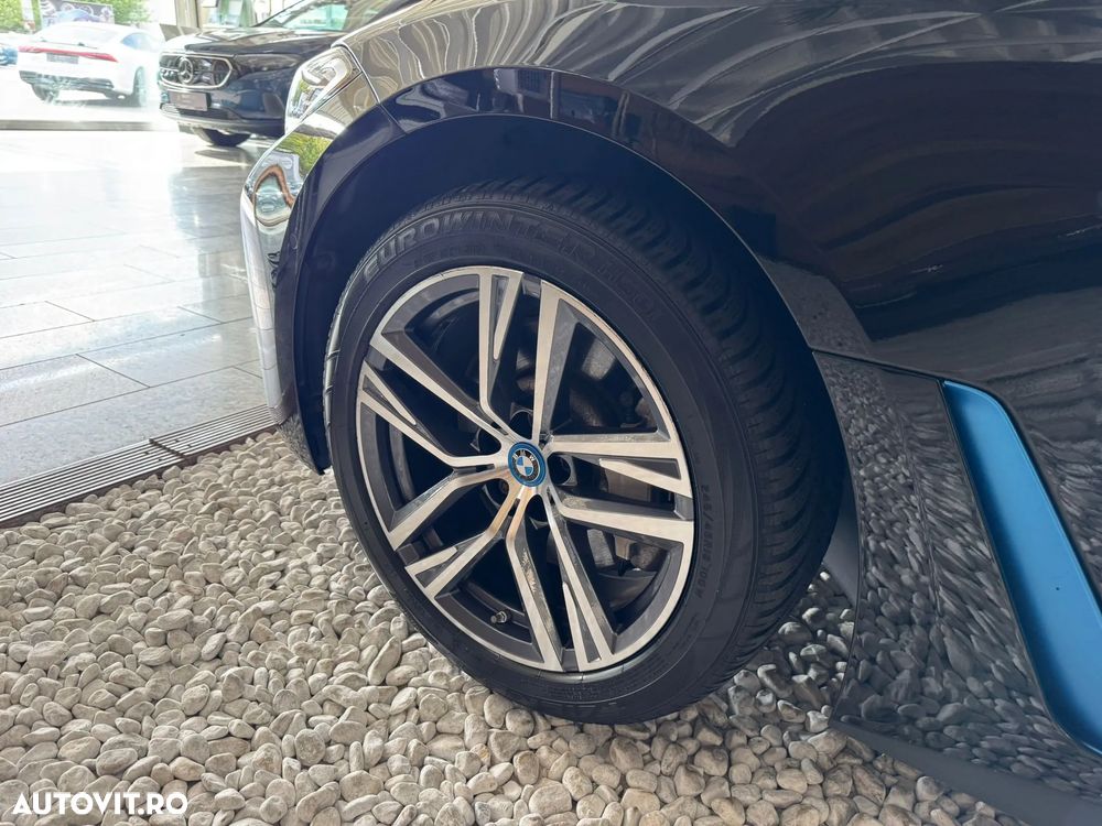 BMW i4 eDrive40 Gran Coupe - 8