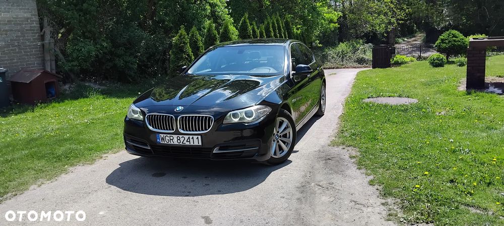BMW Seria 5 520d xDrive - 1