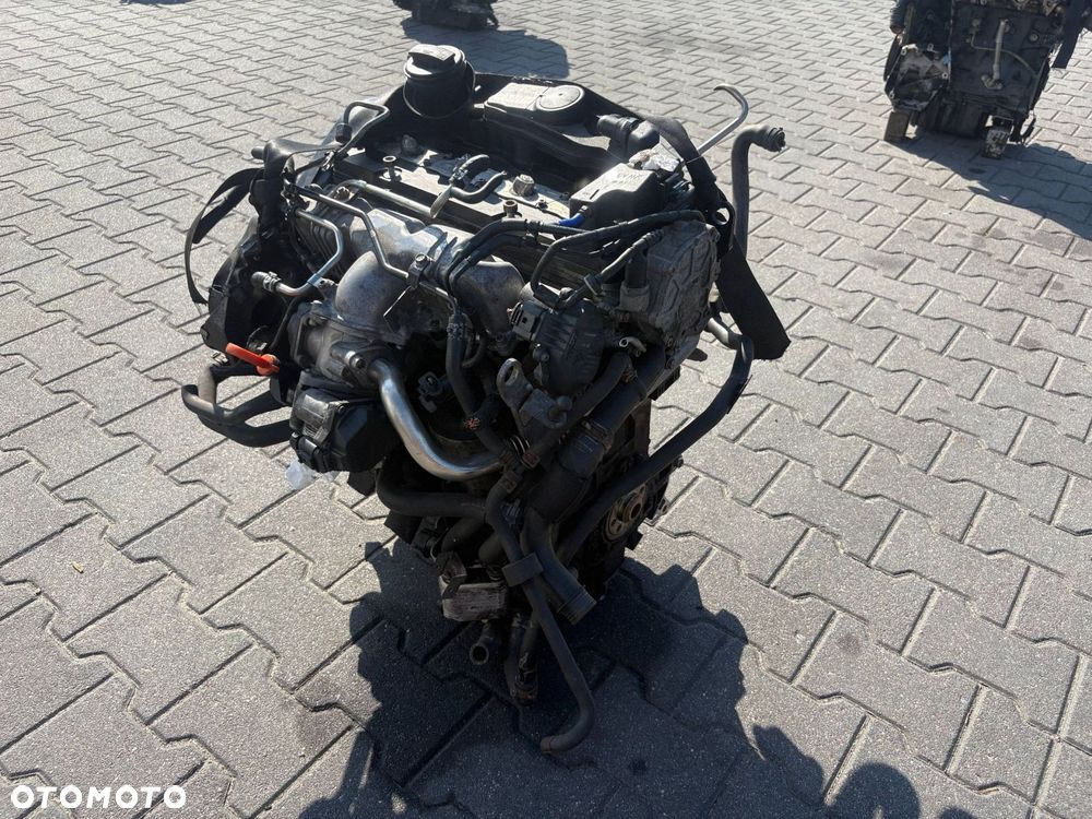SILNIK 2.0 TDI CBD VW GOLF VI 2009 - 3