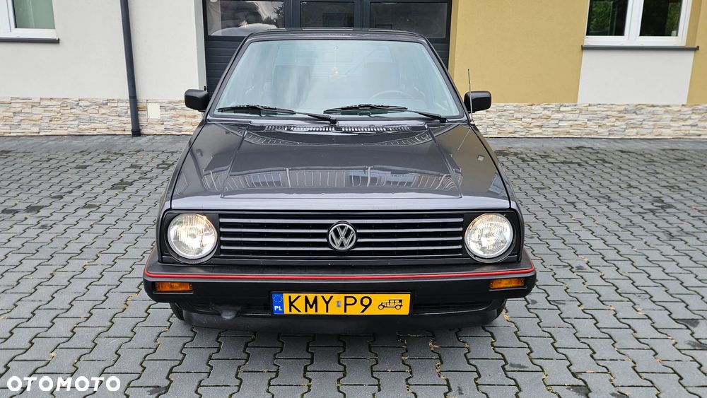 Volkswagen Golf 1.6 GL D - 4