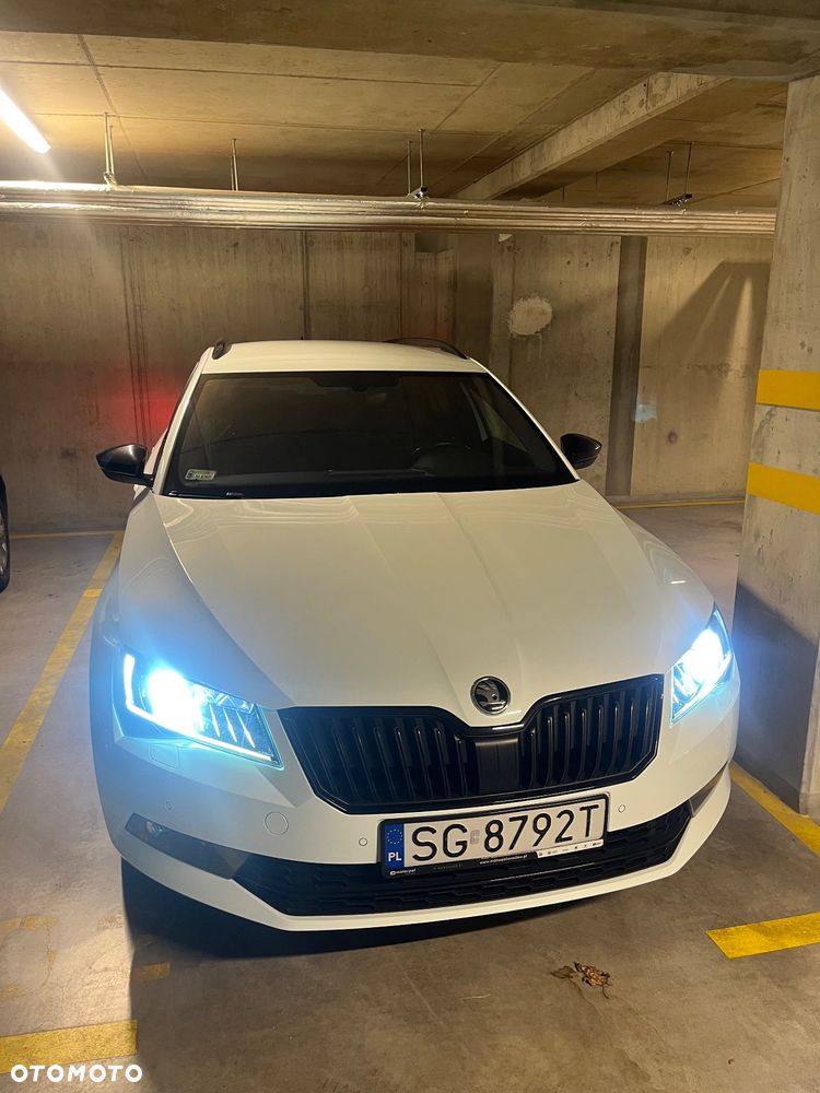 Skoda Superb 2.0 TSI 4x4 Sportline DSG - 8