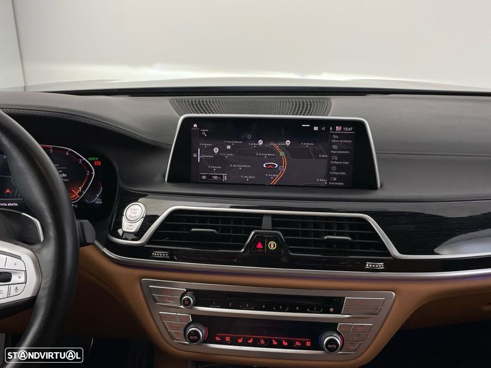 BMW 730 d Pack M Auto - 15