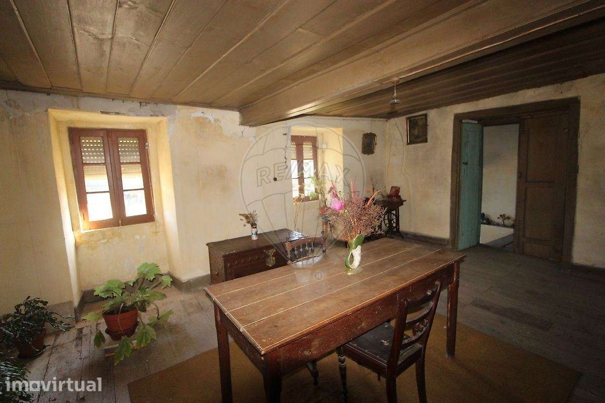 Moradia T4 para reabilitar à venda em Casal do Frade - Pombeiro da ... - Grande imagem: 2/21