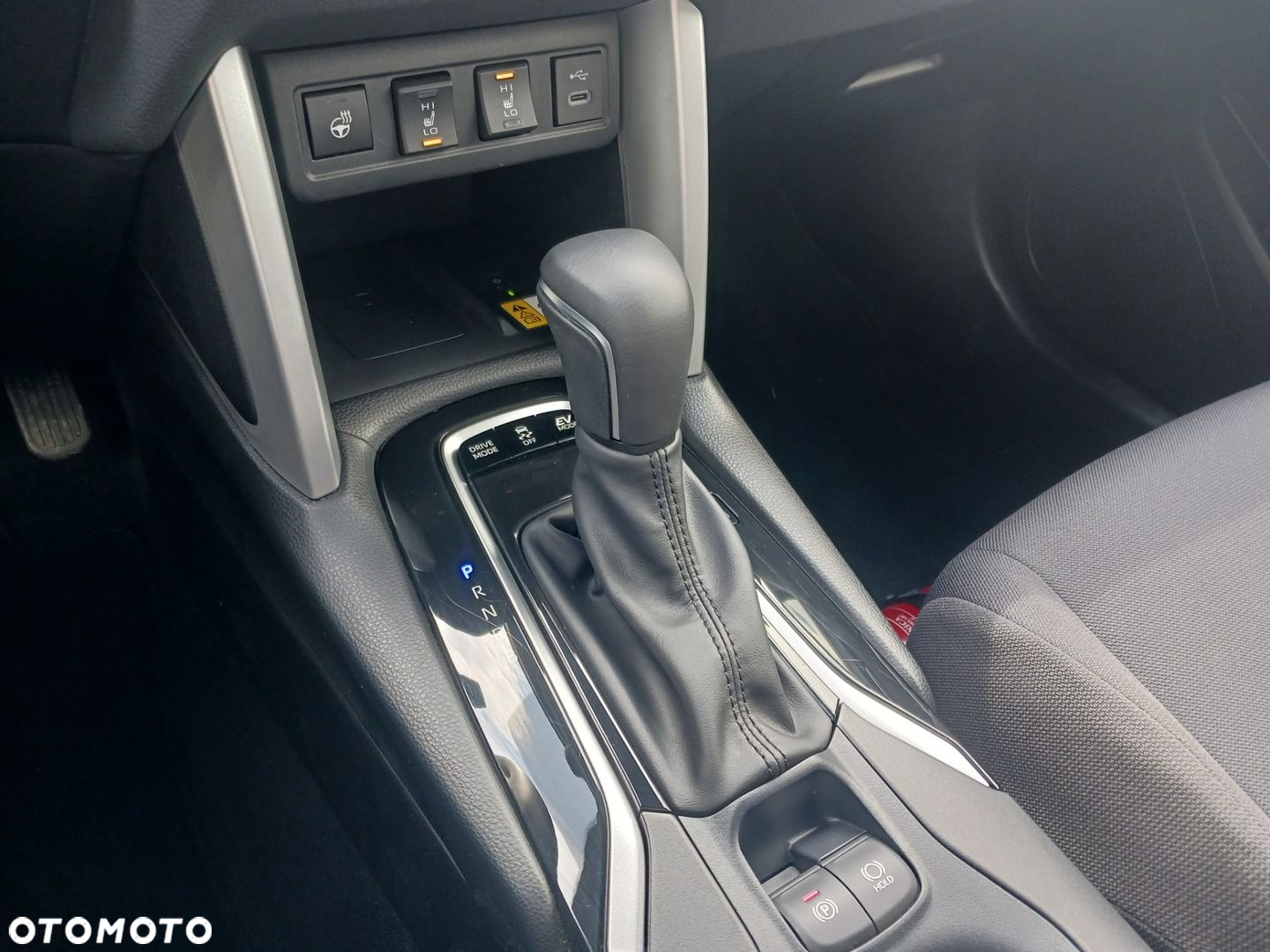 Toyota Corolla Cross 2.0 Hybrid Style - 20