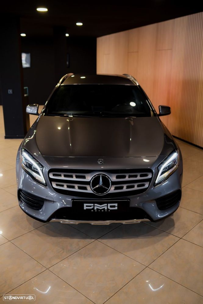 Mercedes-Benz GLA 200 - 10