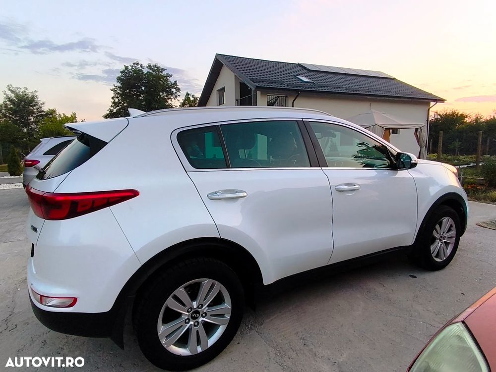 Kia Sportage 1.6 GDI 6MT 4x2 Classic - 4