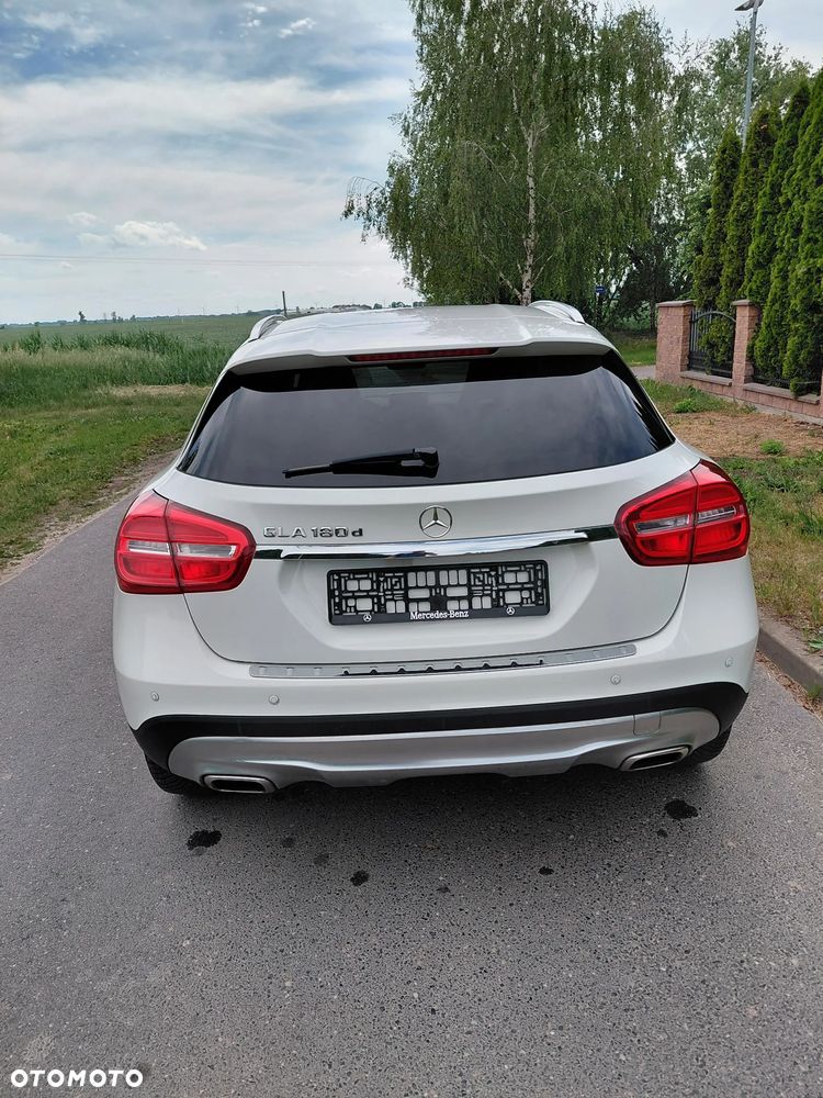 Mercedes-Benz GLA 180 (CDI) d - 33