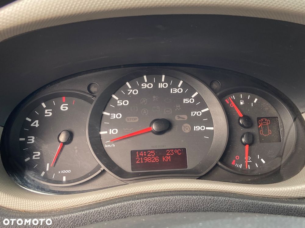 Renault Master 4 x 4 Oberaigner+Reduktor ◼️ Zabudowa warsztatowa ARTIÉRES ◼️ 2.3 165KM Energy L3H2 ◼️ 2018 ◼️ Kolor Vert Cédre ◼️ Wyjątkowa konfiguracja mobilny warsztat ◼️ Auto dla wymagających! - 25