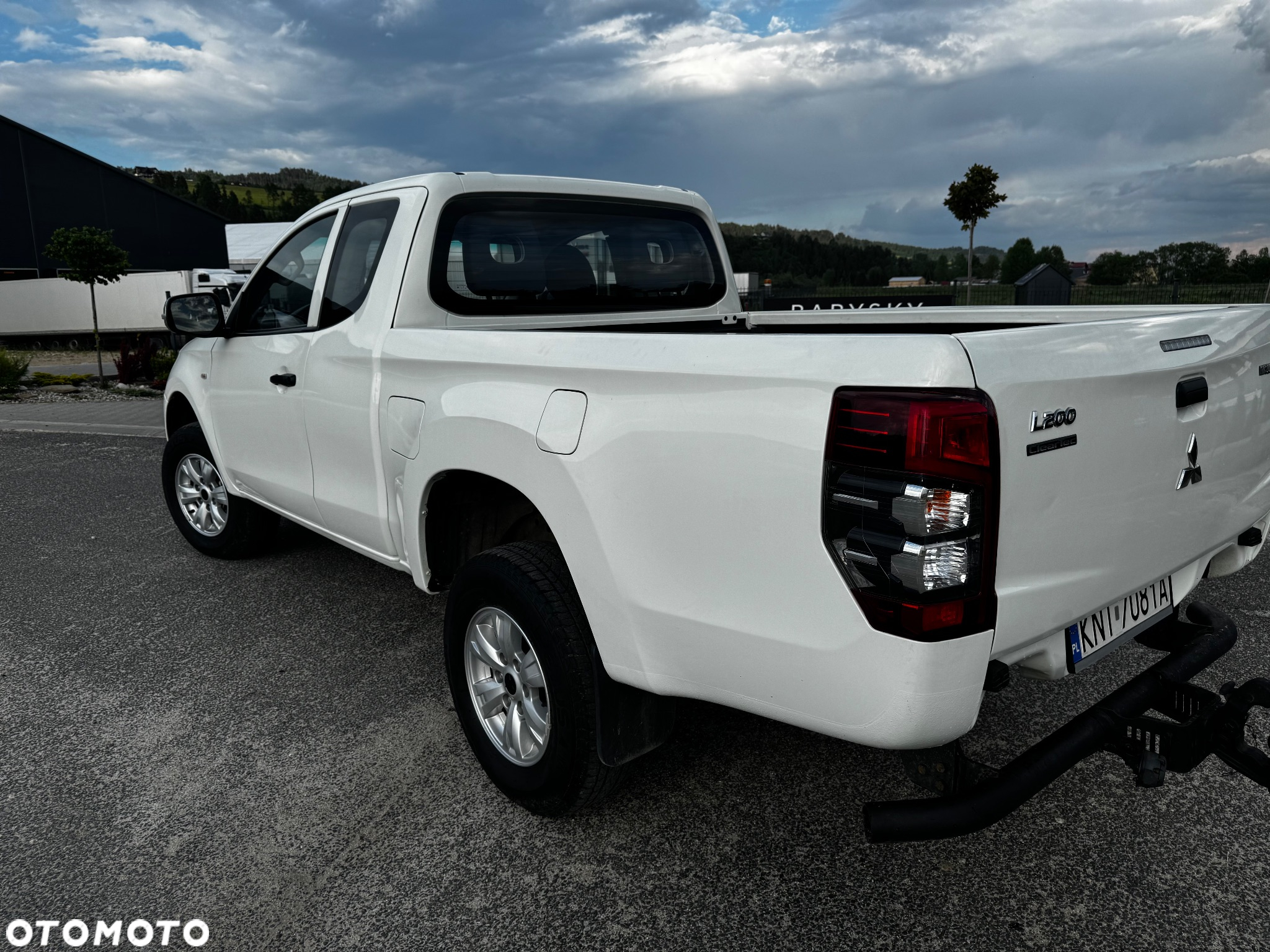 Mitsubishi L200 2.4 d CC Invite - 6