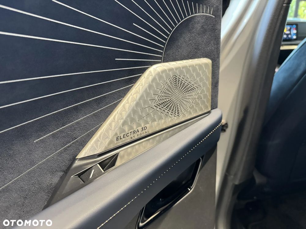 DS Automobiles N°8 - 35