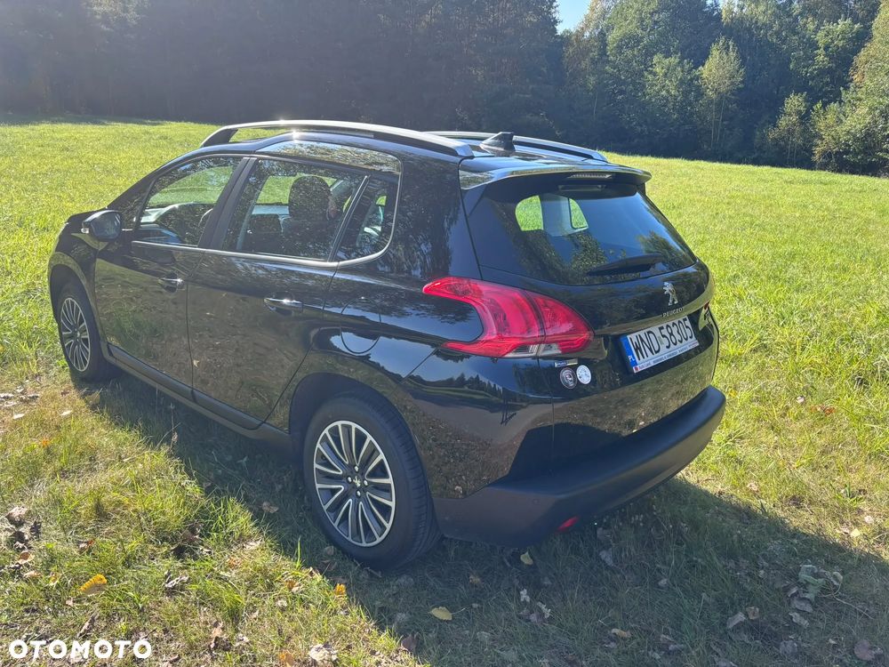 Peugeot 2008 1.2 Pure Tech Active S&S EAT6 - 4