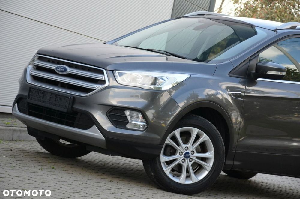 Ford Kuga - 4