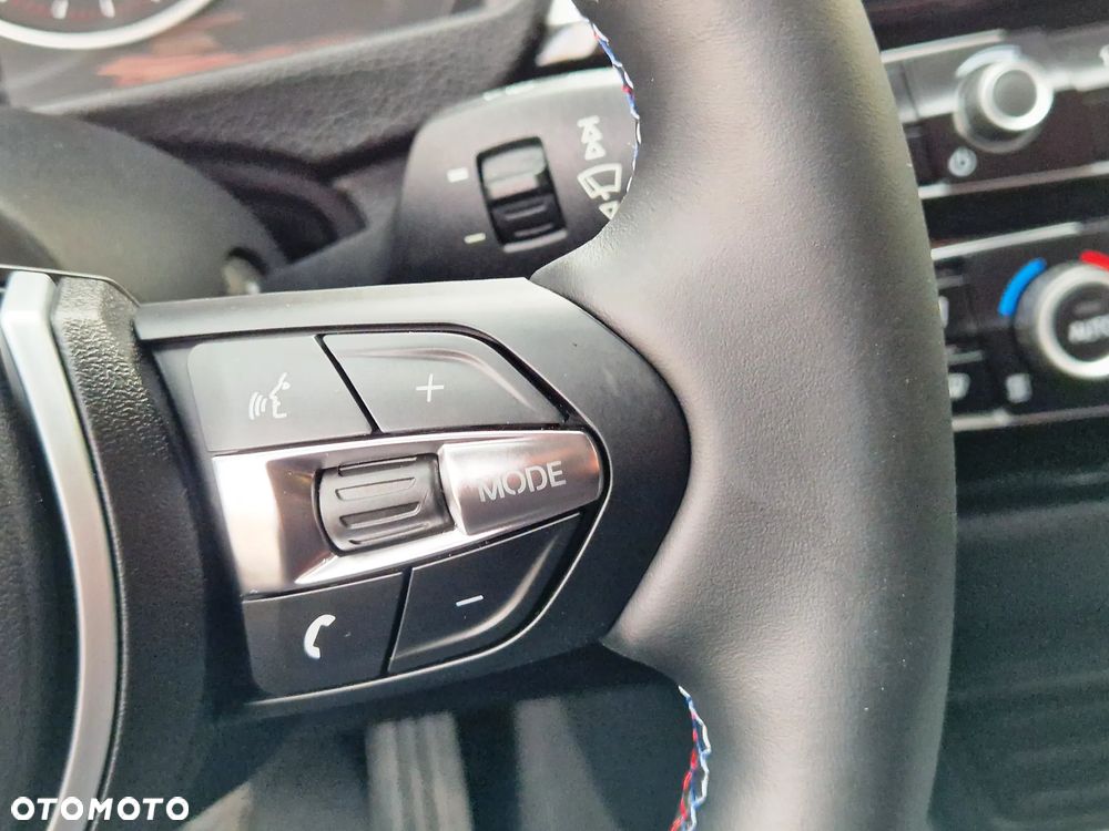 BMW Seria 3 318d Sport Line Shadow - 17