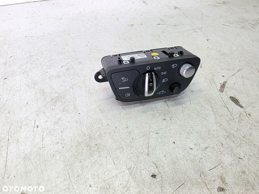 WŁĄCZNIK PRZEŁĄCZNIK ŚWIATEŁ AUDI A4 B9 Q5 FY Q7 4M 4M0941531AB - 2