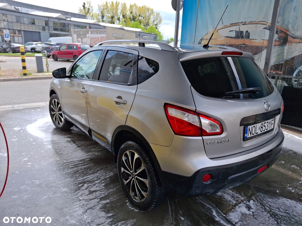 Nissan Qashqai - 4