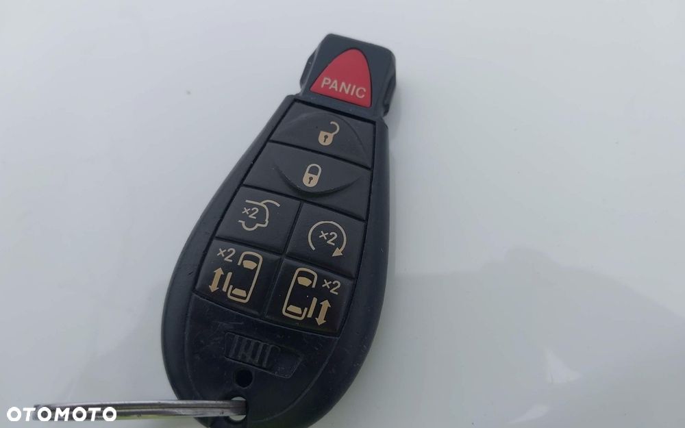 Dodge Grand Caravan - 16