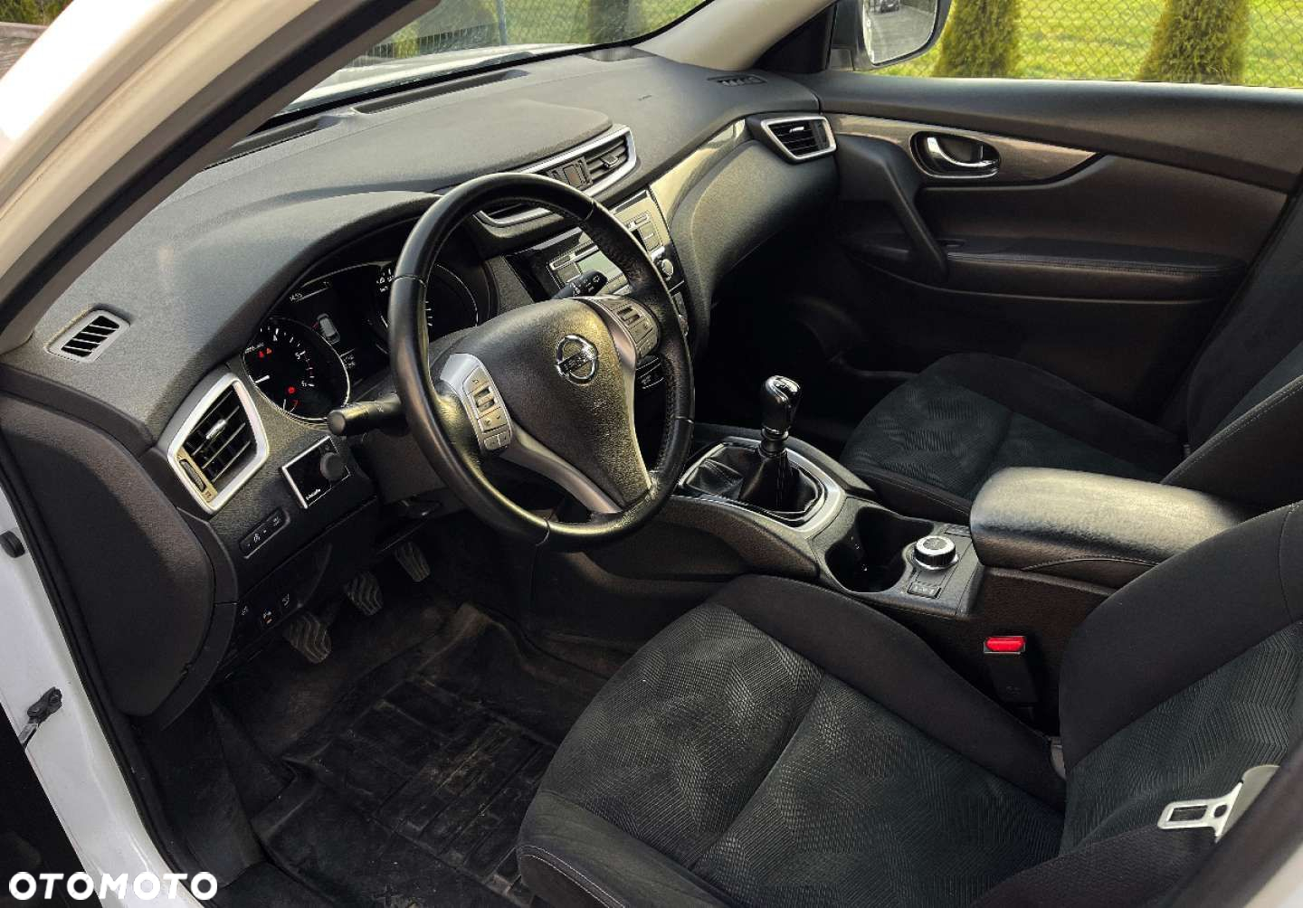 Nissan X-Trail - 14