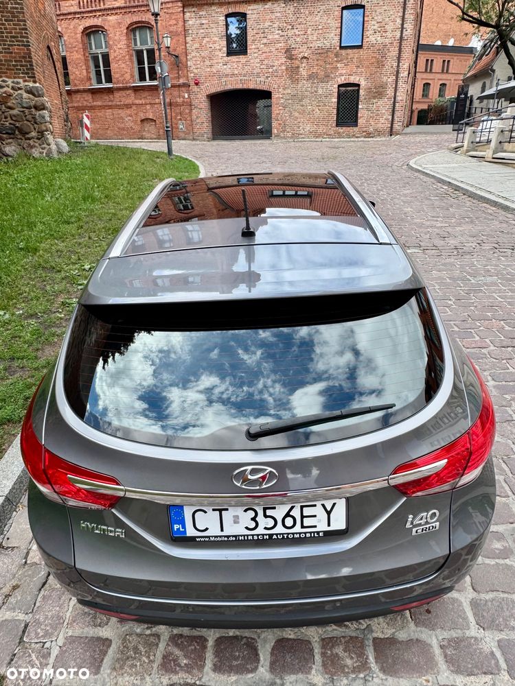 Hyundai i40 i40cw 1.7 CRDi Automatik Fifa World Cup Edition Gold - 22