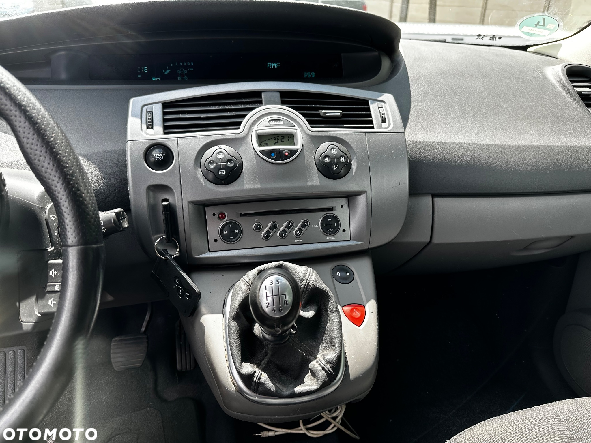 Renault Grand Scenic Gr 2.0 Luxe Expression - 26