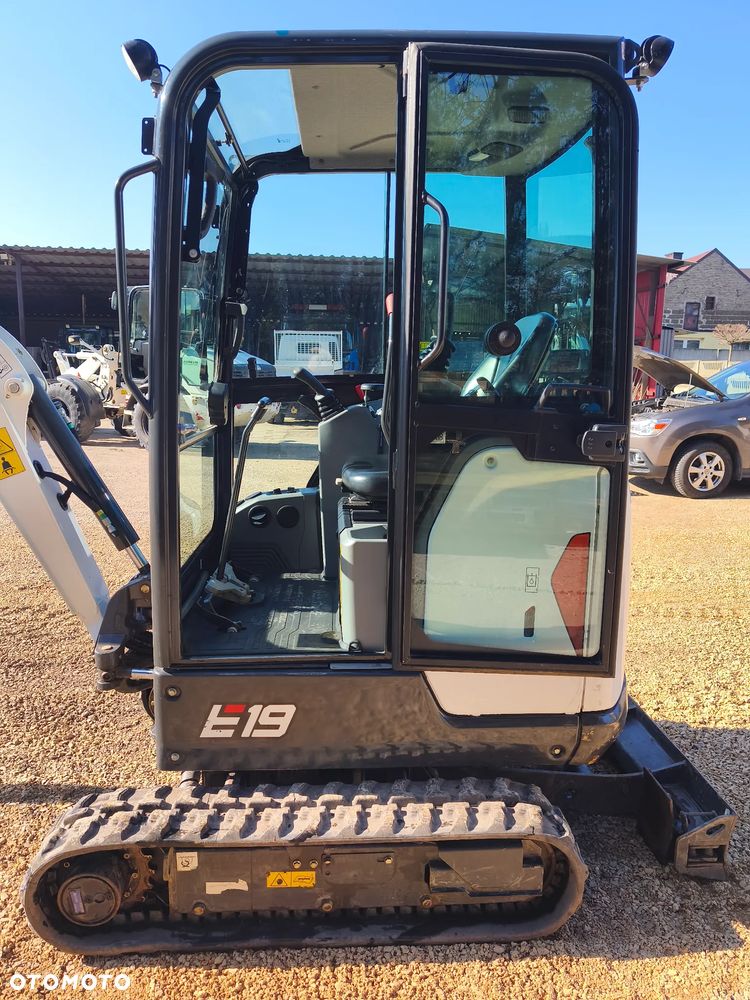 Bobcat E19 - Yanmar SV18 - Schaeff SV18 - Salon PL - 15