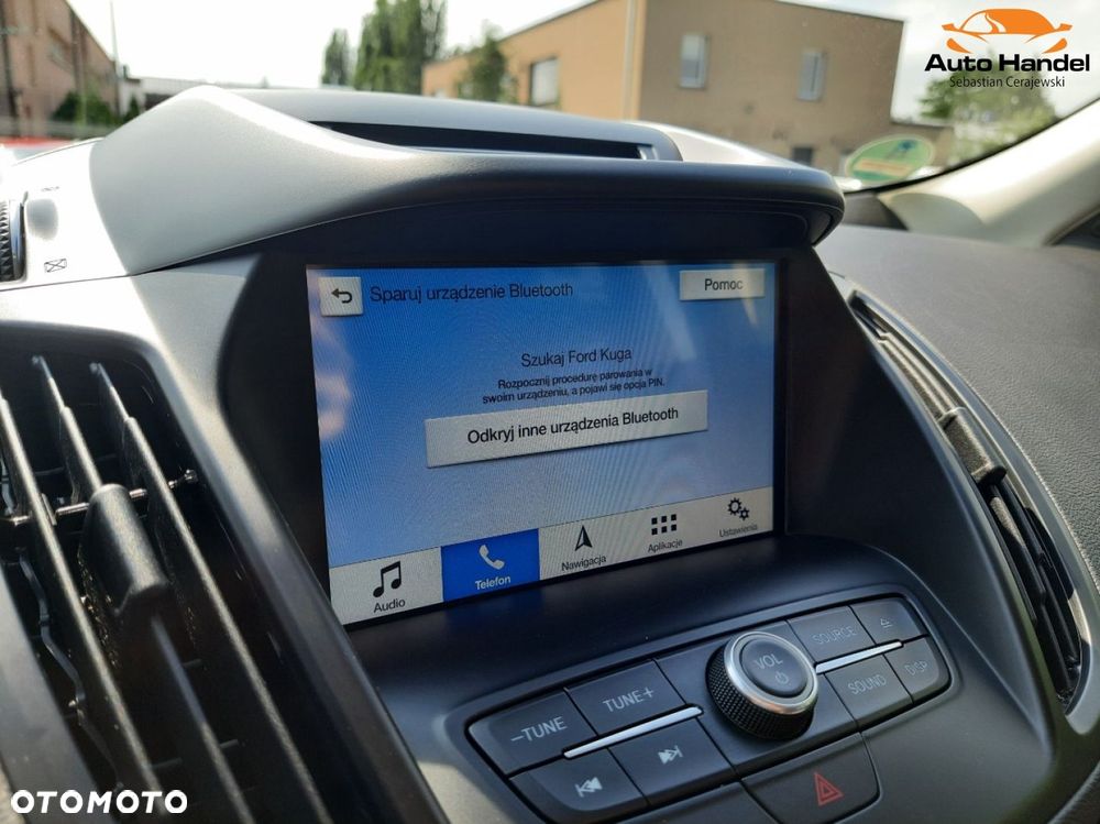 Ford Kuga 1.5 EcoBoost 2x4 Titanium - 25