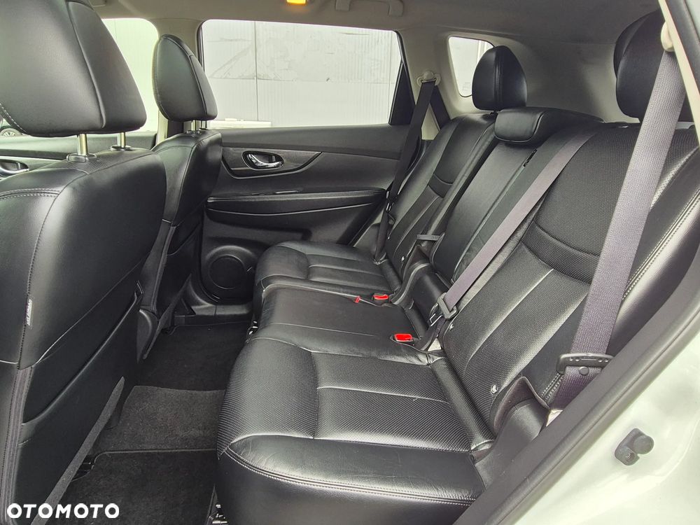 Nissan X-Trail 1.6 DCi Tekna 2WD EU6 - 26