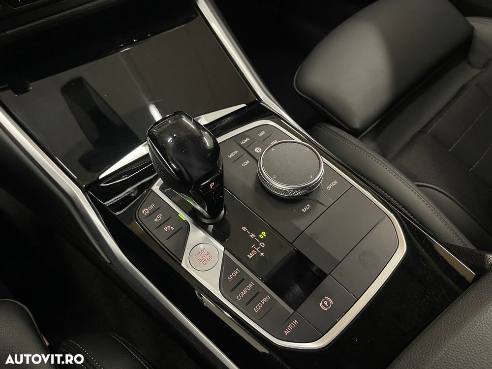 BMW Seria 3 320d xDrive AT MHEV - 33