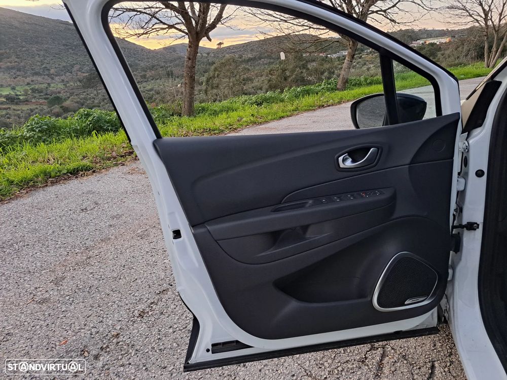 Renault Captur ENERGY TCe 120 EDC Intens - 13